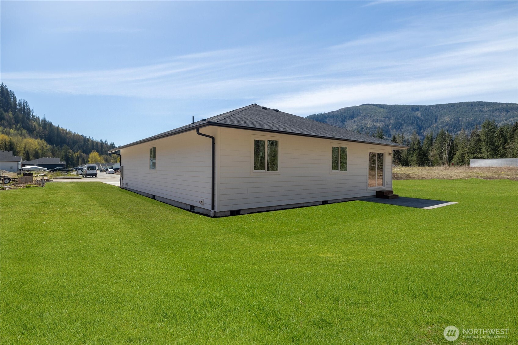 6490 Watson Loop Maple Falls, WA 98266 - Photo 19 of 24 Gallery Image 19