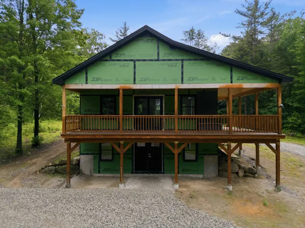 $299,900 | 89 Hemlock Lane, Danbury, NH 03230
