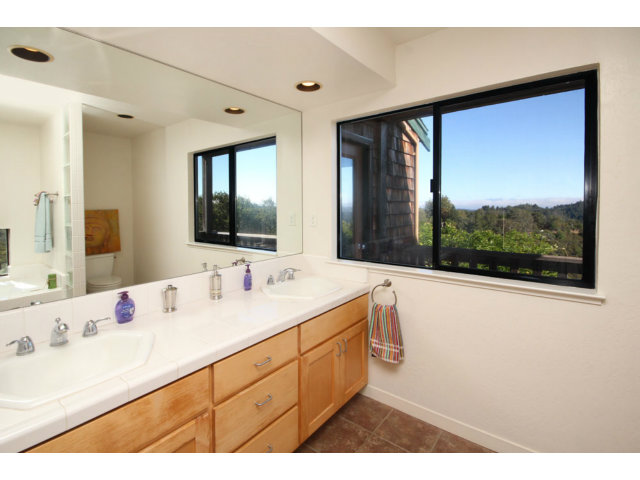 600 Rider Ridge Road Santa Cruz, CA 95065 - Photo 18 of 25