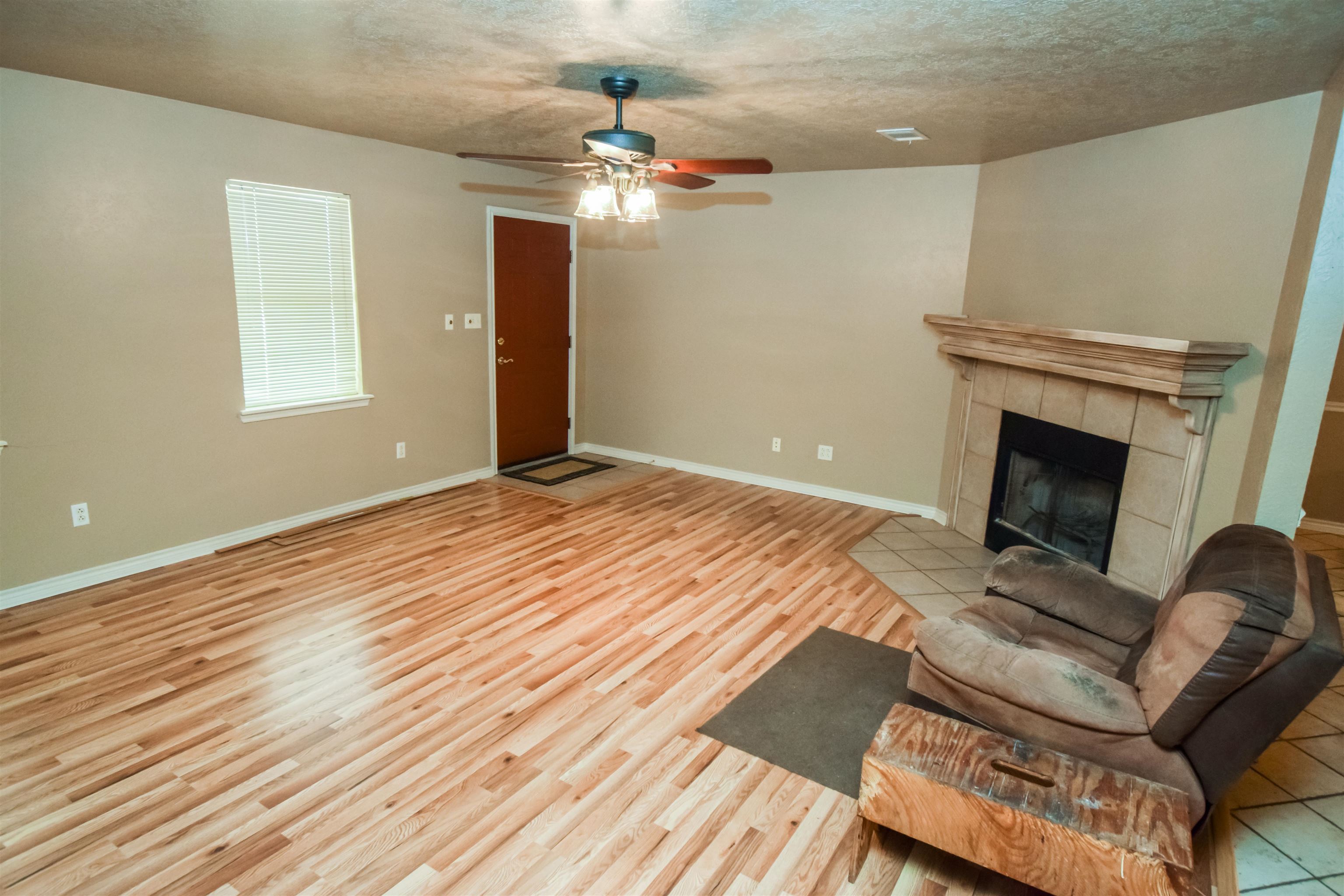 520 Ryan Road Sour Lake, TX 77659 - Photo 4 of 17
