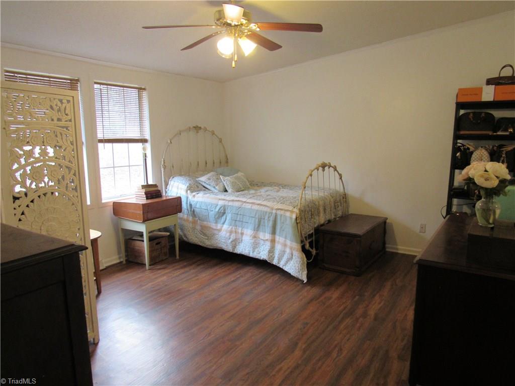 1135 Fox Hills Road Pinnacle, NC 27043 - Photo 27 of 30