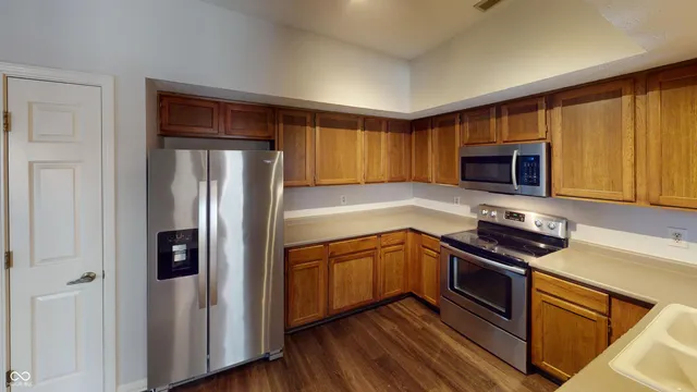 $189,900 | 9464 Maple Way, Unit 27, Indianapolis, IN 46268