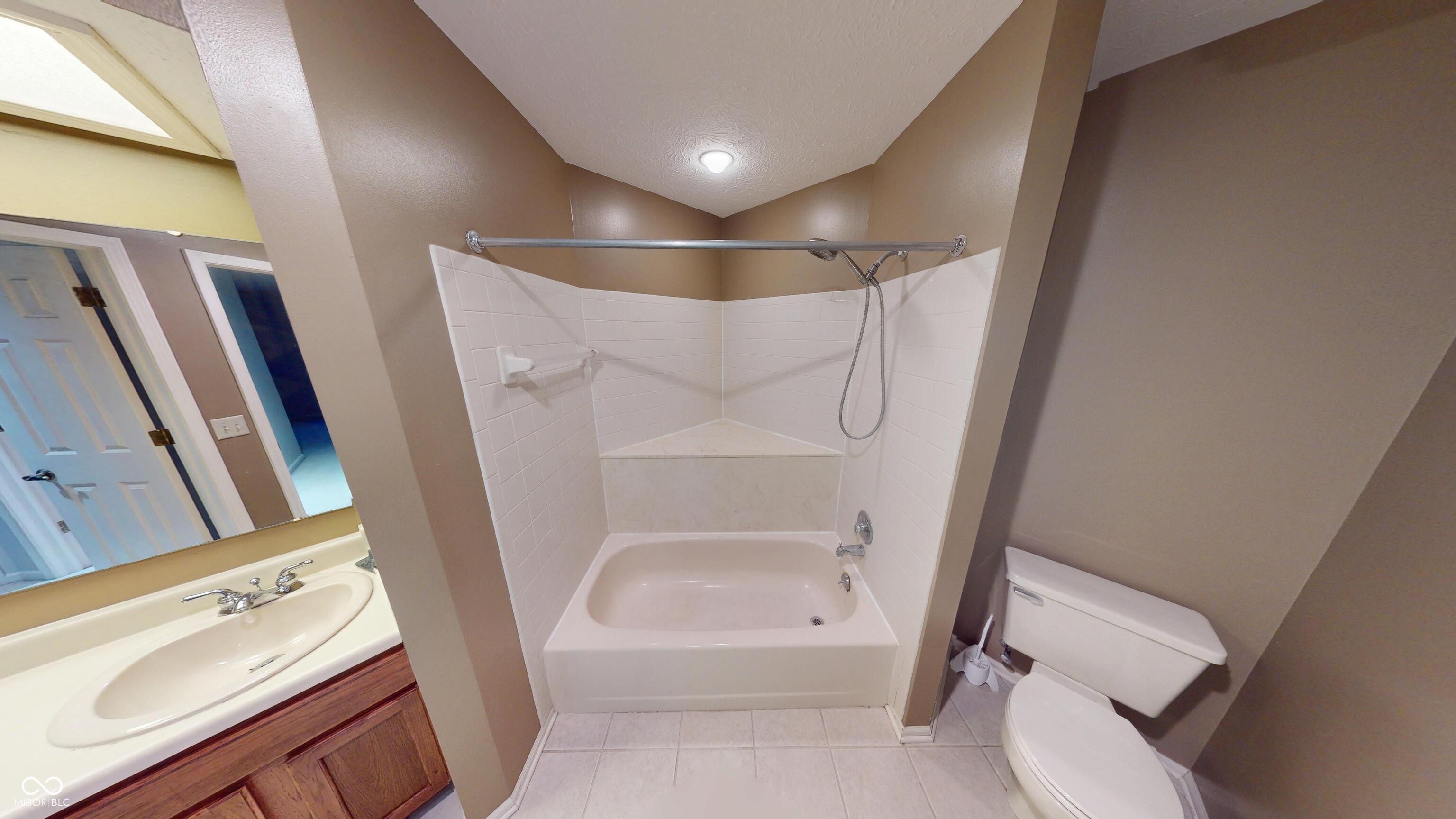 9464 Maple Way, Unit 27 Indianapolis, IN 46268 - Photo 34 of 55