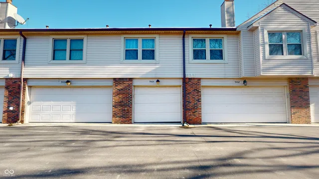 $189,900 | 9464 Maple Way, Unit 27, Indianapolis, IN 46268