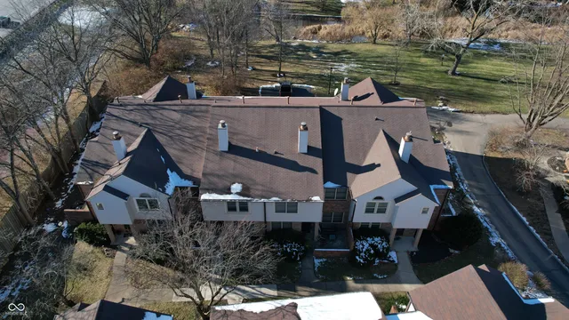 $189,900 | 9464 Maple Way, Unit 27, Indianapolis, IN 46268