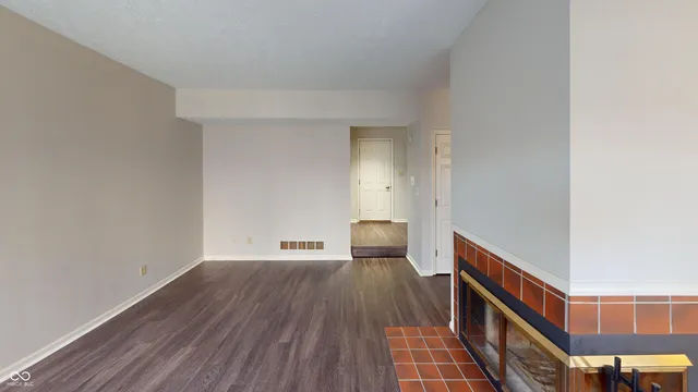 $189,900 | 9464 Maple Way, Unit 27, Indianapolis, IN 46268