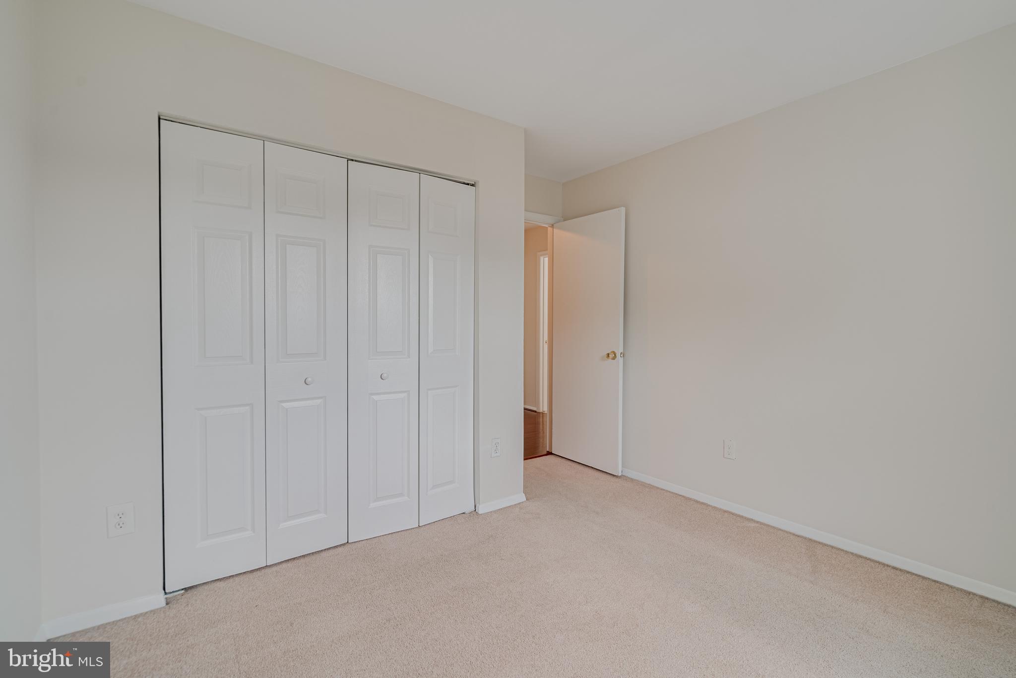 9580 Inverary Court Lorton, VA 22079 - Photo 17 of 29 Master bedroom