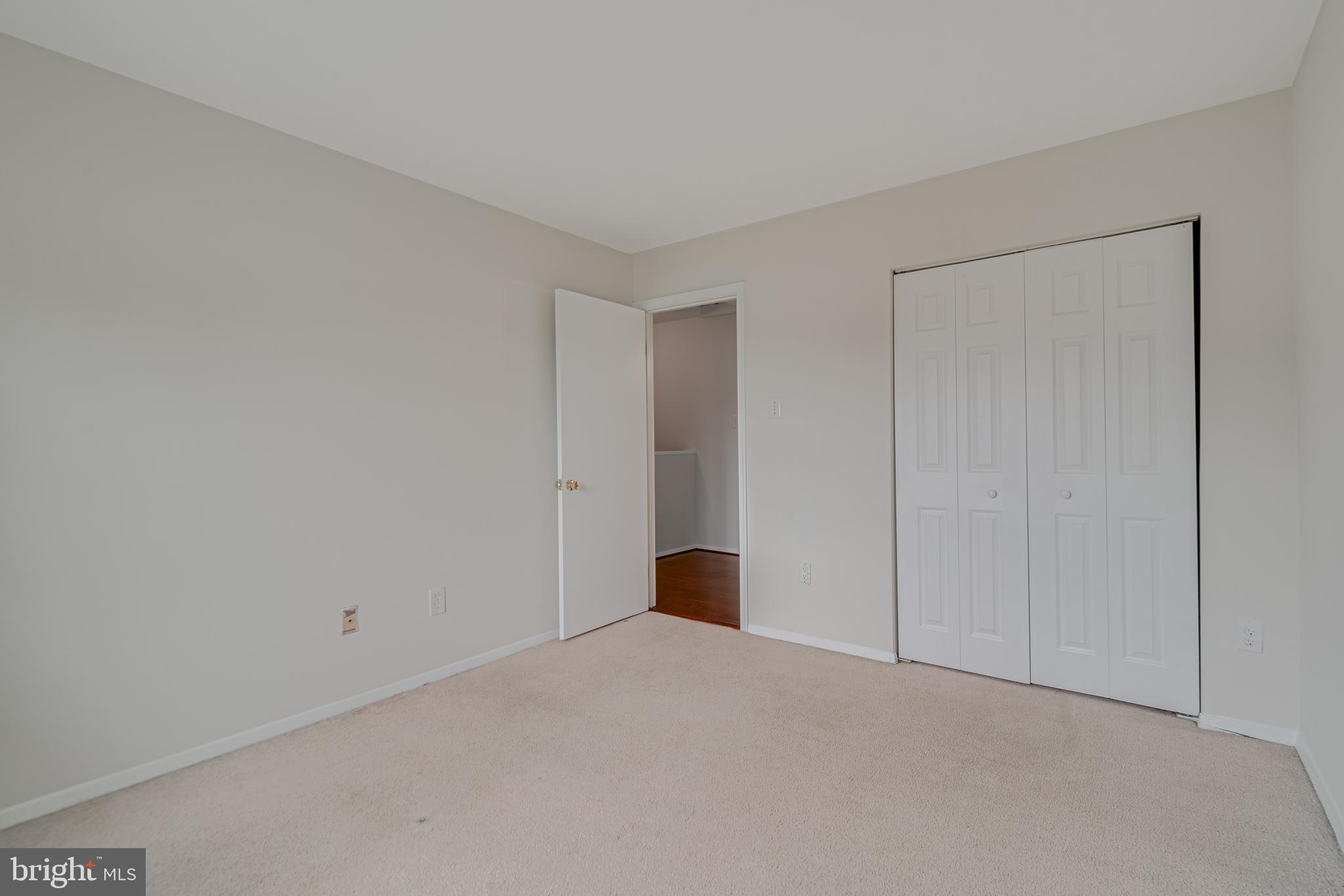9580 Inverary Court Lorton, VA 22079 - Photo 19 of 29 Master bedroom