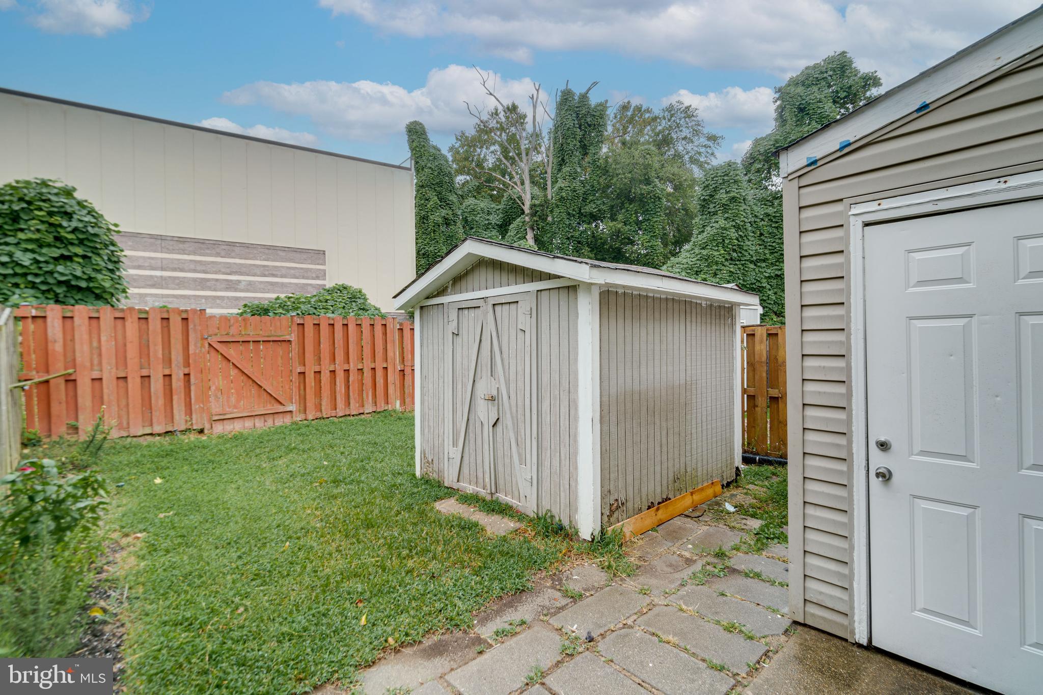 9580 Inverary Court Lorton, VA 22079 - Photo 25 of 29 Two storages with beautiful back yard