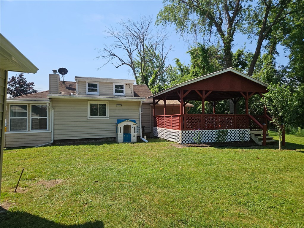 4073 Pearl Street Road Batavia, NY 14020 - Photo 2 of 24