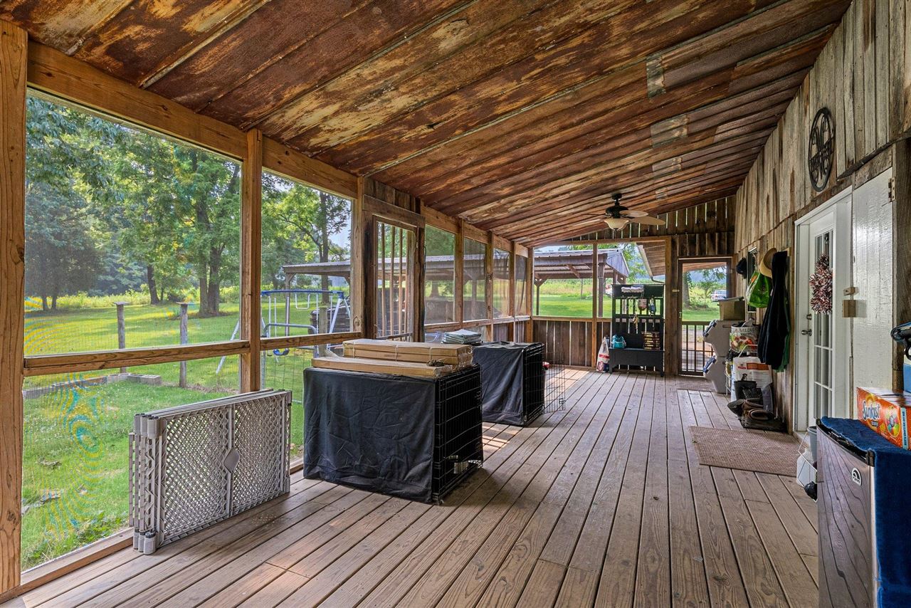 10418 Austin Tracy Road Fountain Run, KY 42133 - Photo 32 of 36 Gallery Image 32