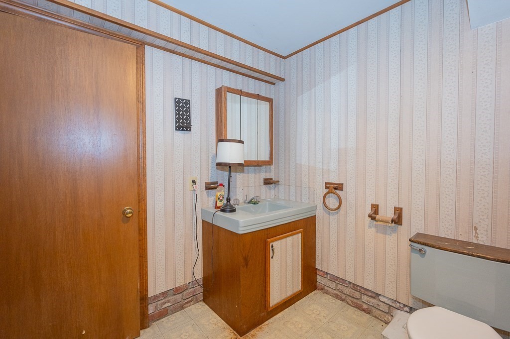 172 North Brookfield Road Oakham, MA 01068 - Photo 20 of 26 a bathroom with a sink a toilet and shower