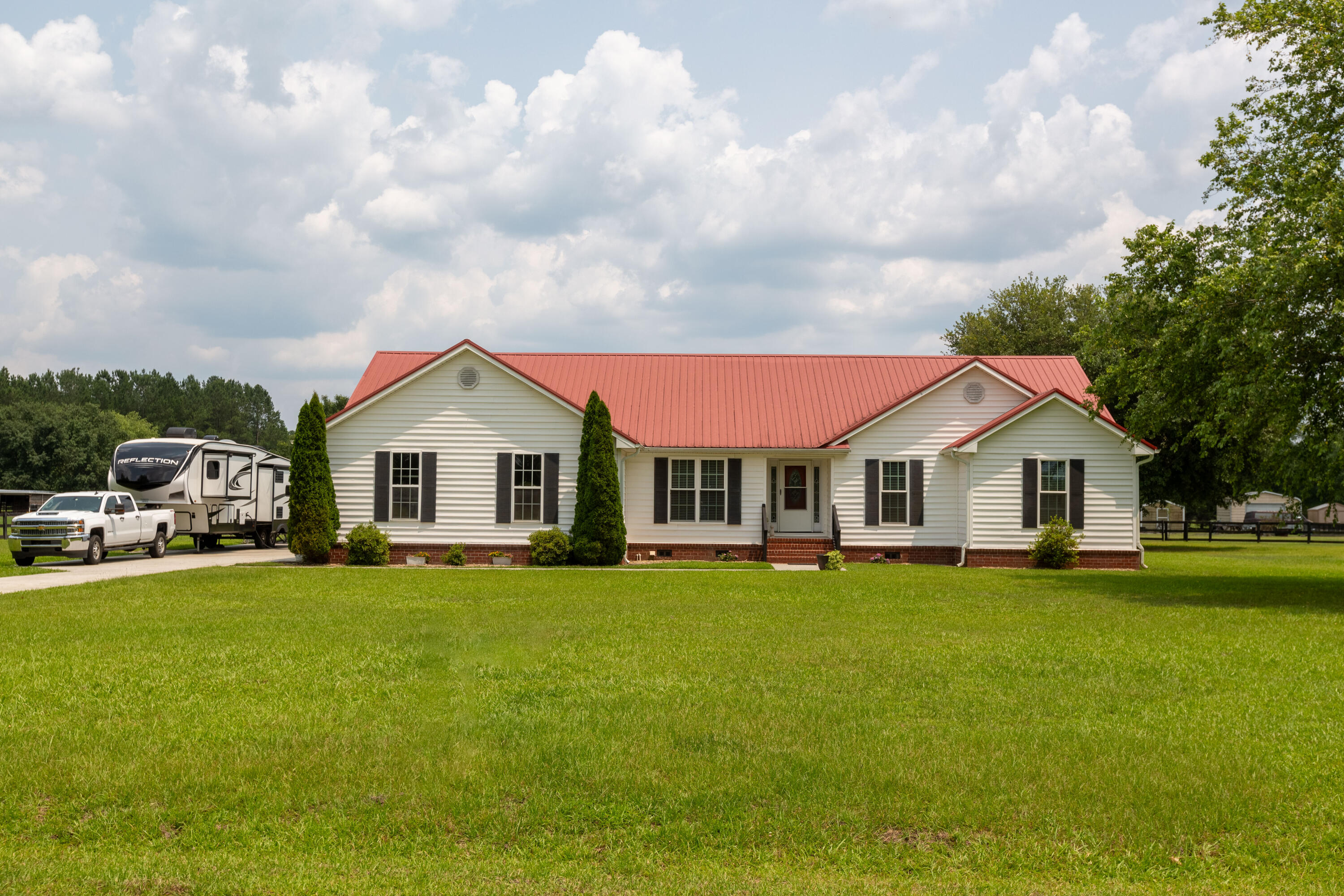 160 Syrr Run Road St. George, SC 29477 - Photo 1 of 46 160 Syrr Run Rd