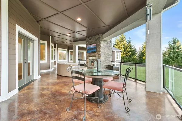 $1,950,000 | 31619 26th Avenue East, Graham, WA 98338