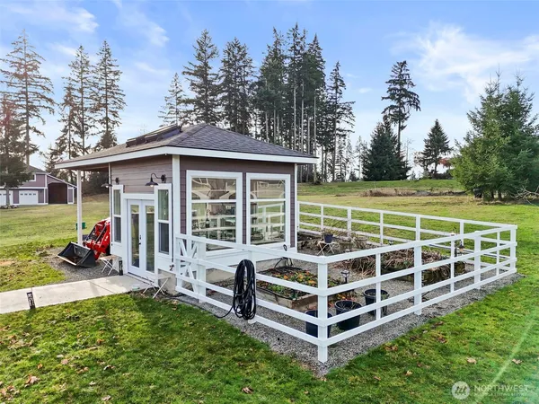 $1,950,000 | 31619 26th Avenue East, Graham, WA 98338
