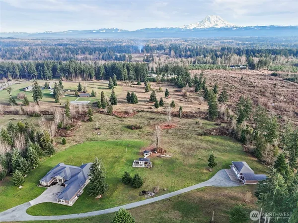$1,950,000 | 31619 26th Avenue East, Graham, WA 98338