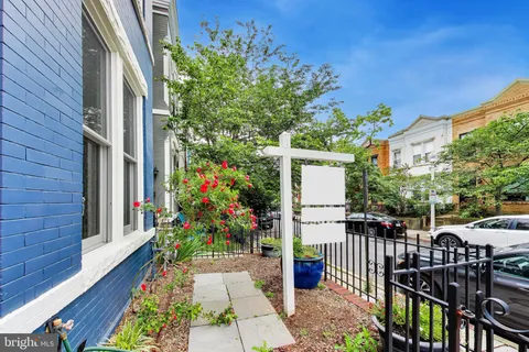 $814,800 | 1332 Emerald Street Northeast, Washington, DC 20002