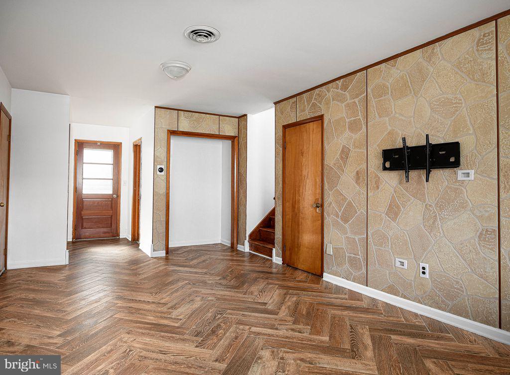 8007 Sagramore Road Baltimore, MD 21237 - Photo 19 of 41 a view of an empty room