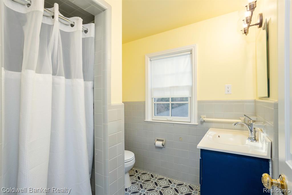 259 Touraine Road Grosse Pointe Farms, MI 48236 - Photo 32 of 42 Gallery Image 32