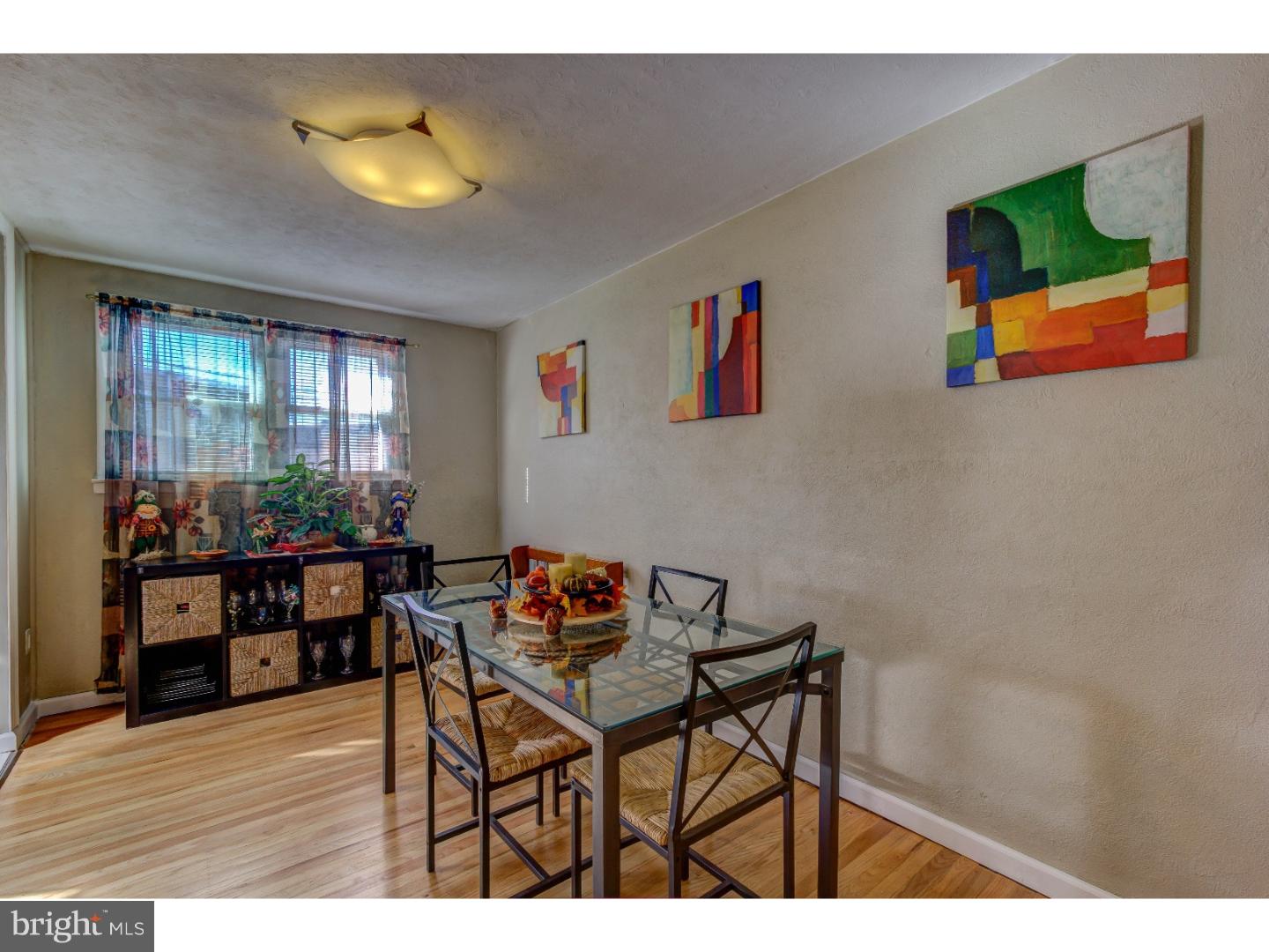2063 Heather Road Folcroft, PA 19032 - Photo 6 of 22 Dining Room
