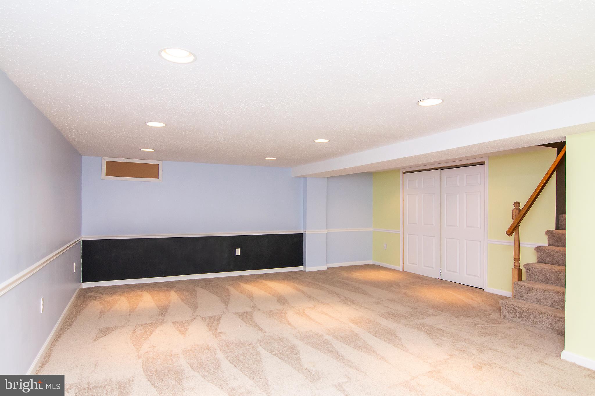 563 Oak Tree Road Westminster, MD 21157 - Photo 28 of 41 a view of an empty room
