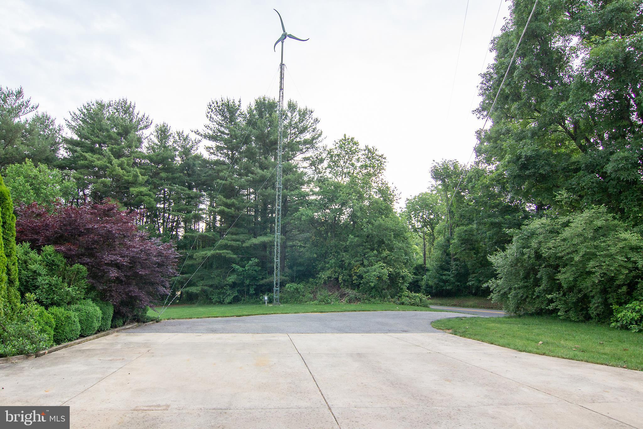 563 Oak Tree Road Westminster, MD 21157 - Photo 31 of 41 a view of a yard with potted plants