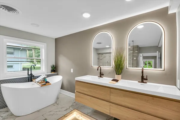 $399,000 | 1801 Cindy Lynn Street, Urbana, IL 61802