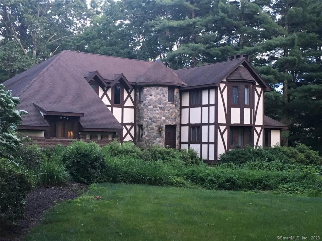 21 Alexandra Lane Avon, CT 06001 - Photo 1 of 1
