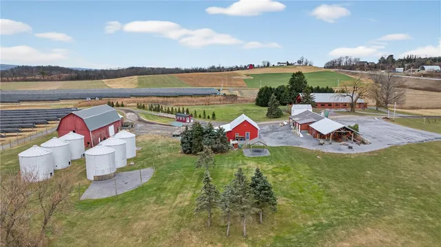 $1,850,000 | 511 Hansen Point Road, Torrey, NY 14527