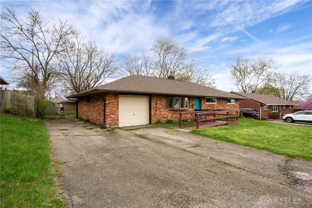 4426 Kitridge Road Dayton, OH 45424 - Photo 2 of 34 Gallery Image 2