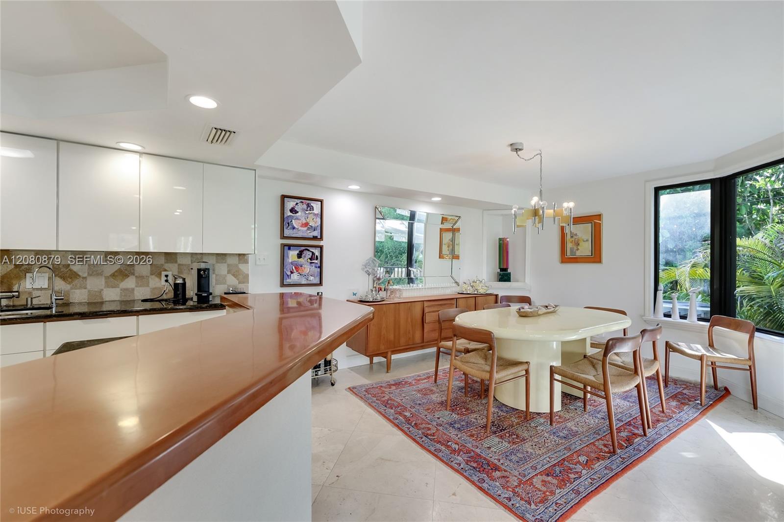 596 Fernwood Road, Unit B Key Biscayne, FL 33149 - Photo 3 of 24 Gallery Image 3