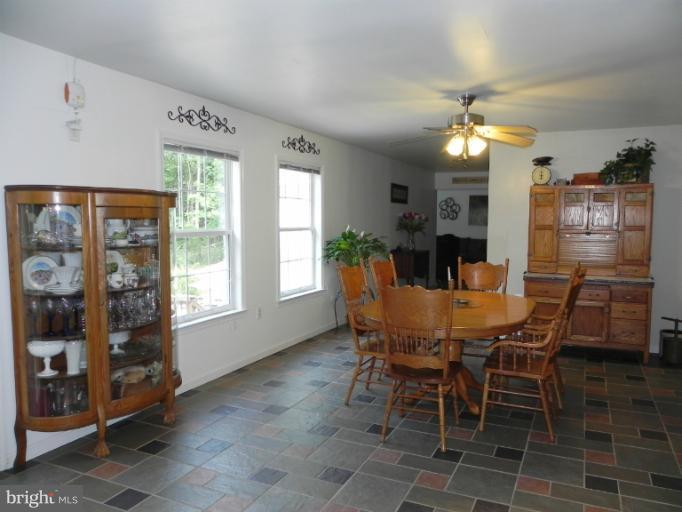 193 Red Fox Road Harpers Ferry, WV 25425 - Photo 21 of 30 Dining Area