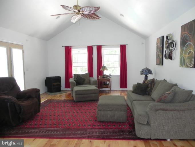 193 Red Fox Road Harpers Ferry, WV 25425 - Photo 23 of 30 Family Room w/ Hardwood Floor