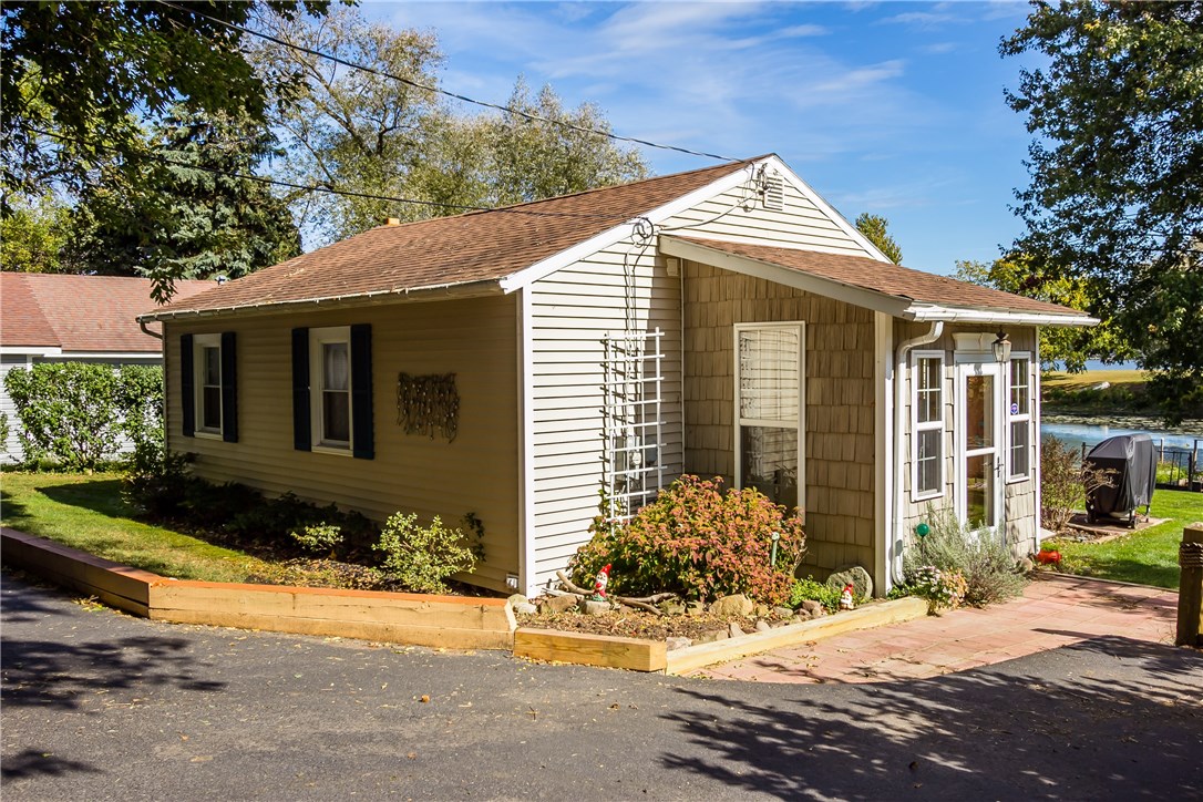 8174 Graves Point Road Huron, NY 14590 - Photo 1 of 1 Gallery Image 1