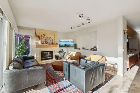 $1,450,000 | 11335 Caminito Corriente, San Diego, CA 92128