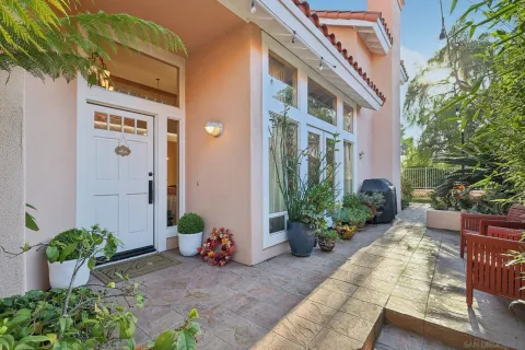 $1,450,000 | 11335 Caminito Corriente, San Diego, CA 92128