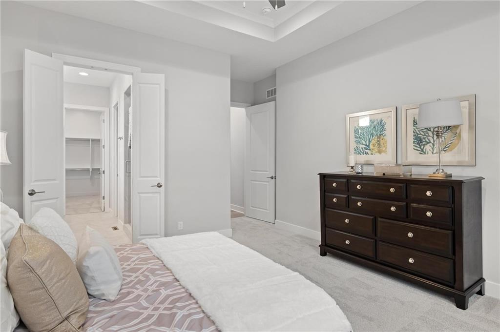 8164 Roundtree Street Lenexa, KS 66220 - Photo 12 of 27