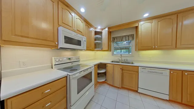 a view of an entryway with a window