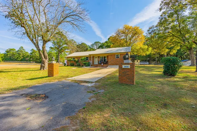 $399,900 | 3606 Airport Road, Crestview, FL 32539