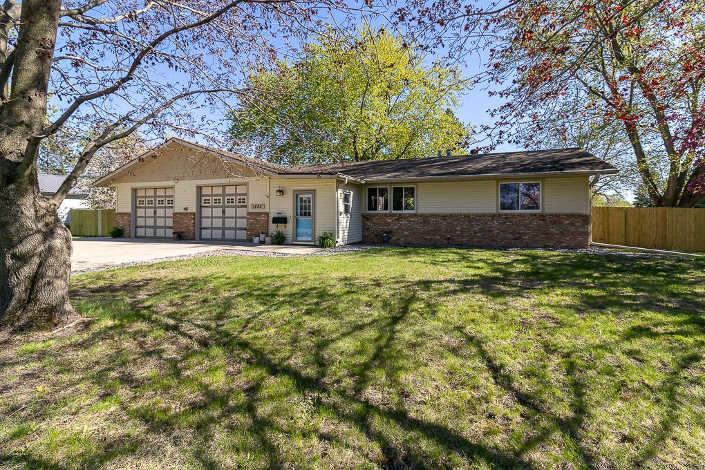 1425 Rice Lake Street Owatonna, MN 55060 - Photo 1 of 45