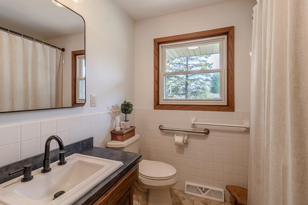 1425 Rice Lake Street Owatonna, MN 55060 - Photo 21 of 45