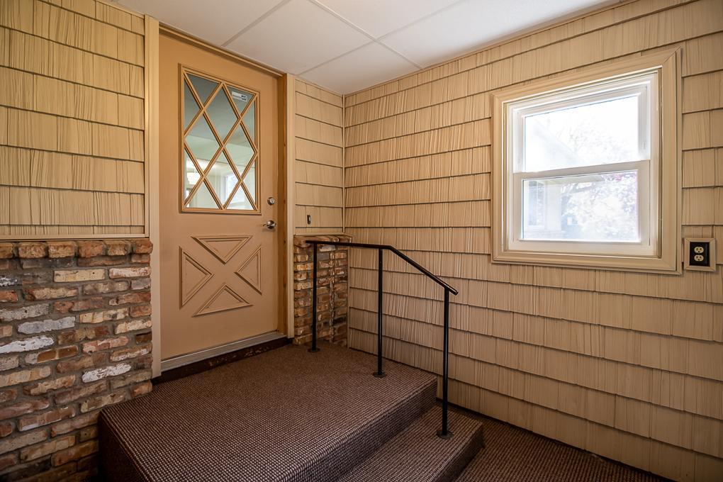 1425 Rice Lake Street Owatonna, MN 55060 - Photo 3 of 45