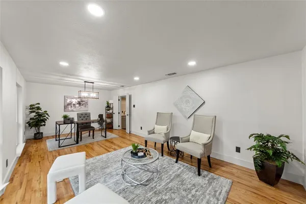 $3,200 | 1109 Linda Lane, Plano, TX 75075