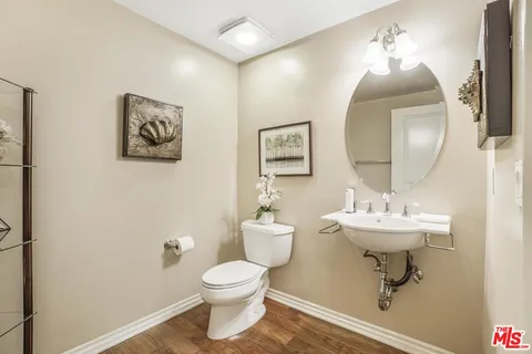 $1,158,000 | 13031 Villosa Place, Unit 122, Playa Vista, CA 90094