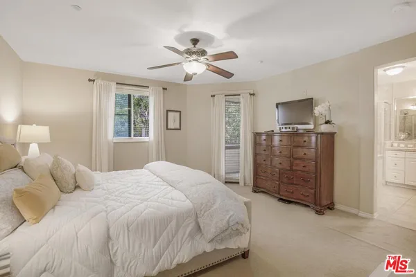 $1,050,000 | 13031 Villosa Place, Unit 122, Playa Vista, CA 90094