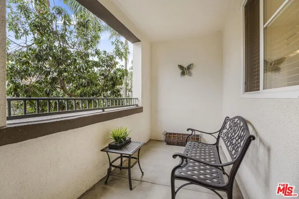$1,050,000 | 13031 Villosa Place, Unit 122, Playa Vista, CA 90094