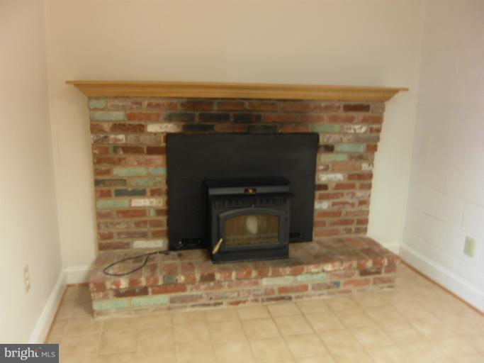 22483 Bayside Road Leonardtown, MD 20650 - Photo 9 of 25 Interior (General)