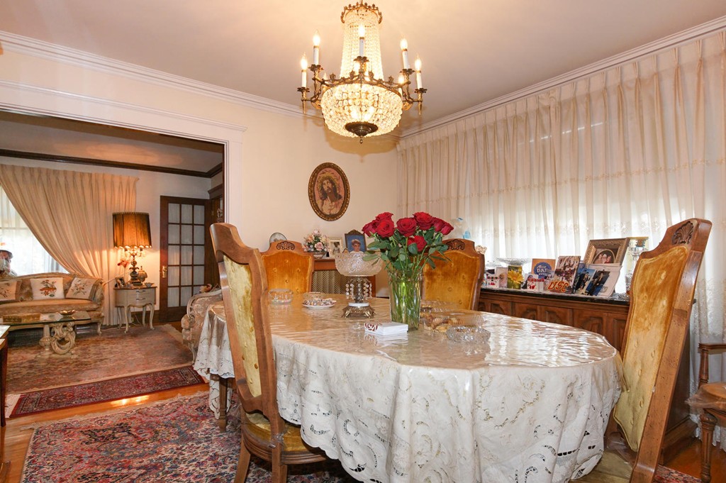 83 Chester Road Belmont, MA 02478 - Photo 8 of 20 Gallery Image 8