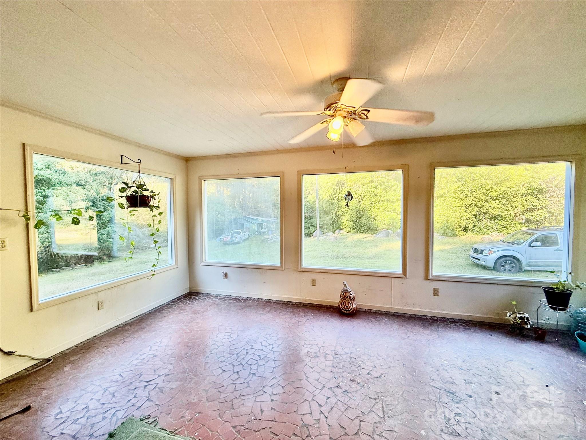 43 Pinecrest Avenue Great Falls, SC 29055 - Photo 22 of 36