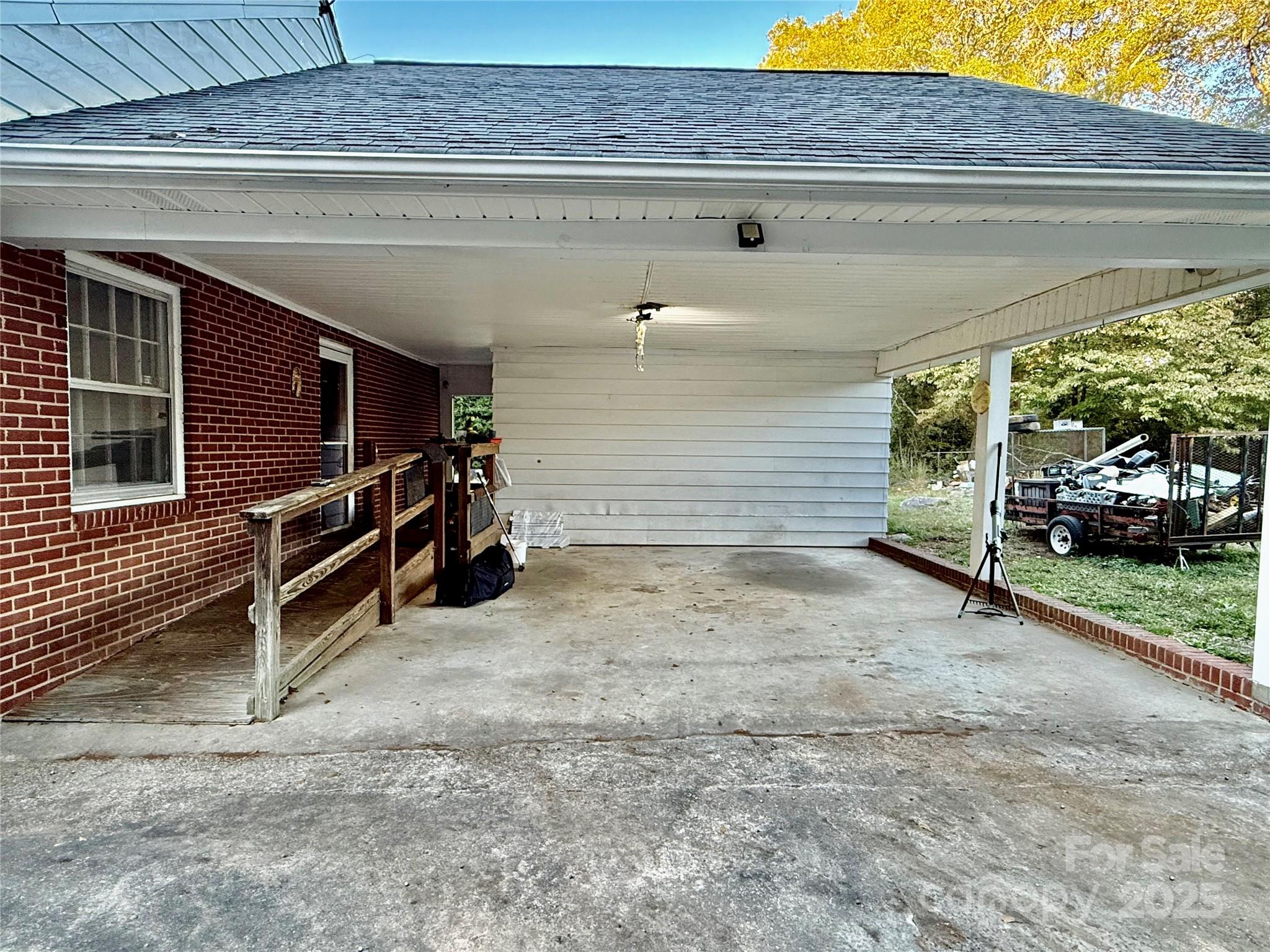 43 Pinecrest Avenue Great Falls, SC 29055 - Photo 5 of 36